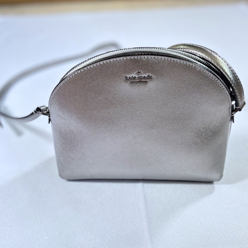 Kate Spade Cameron Street Hilli Metallic Silver Leather Crossbody Bag Purse